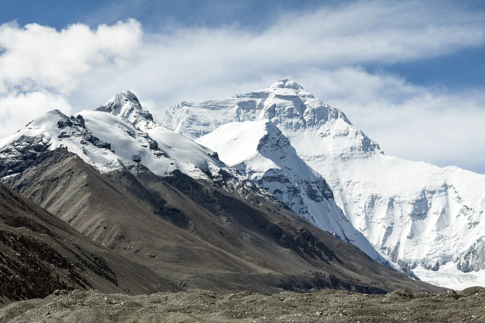 Ile razy można wyjść na Mount Everest? Ile razy się chce i ten niezwykły Szerpa to udowadnia