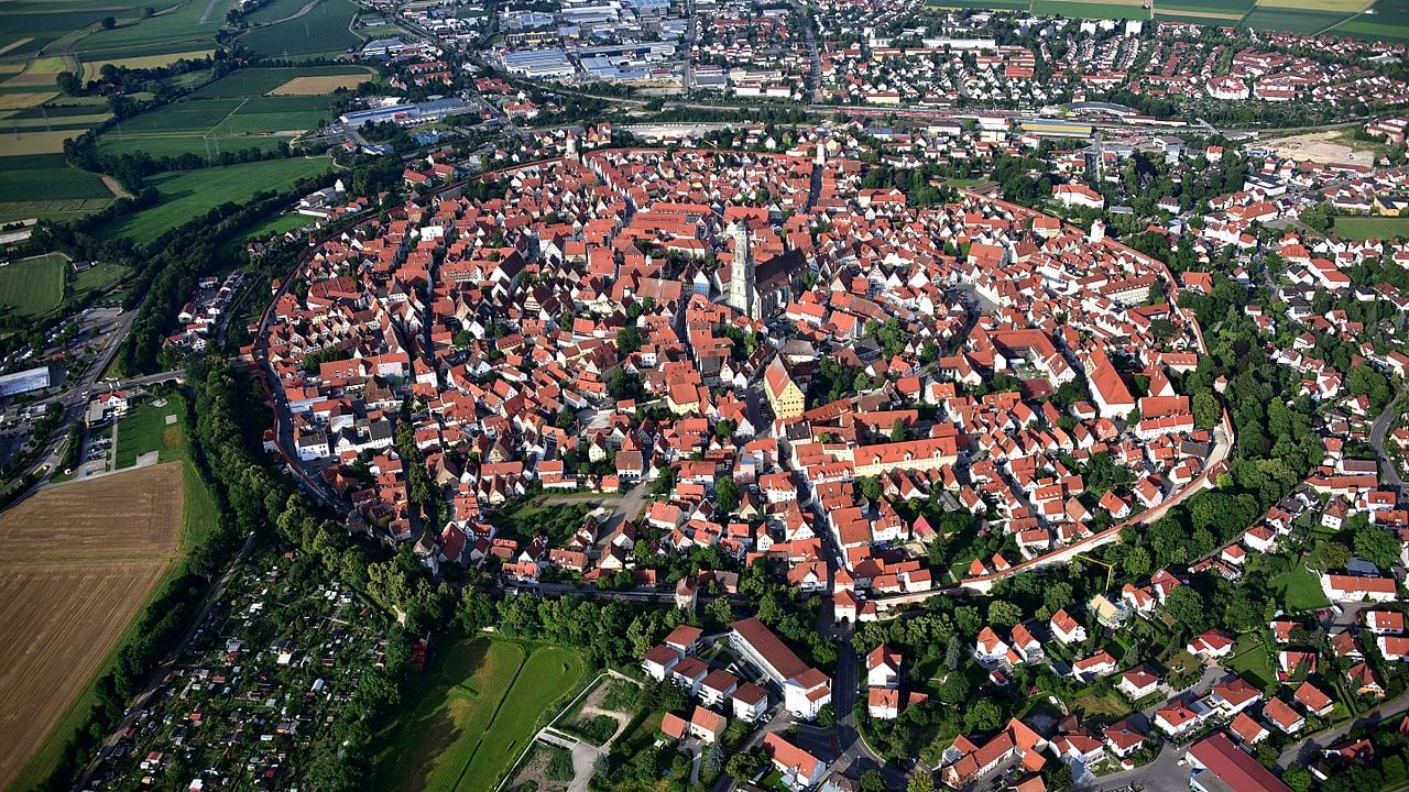 Miecz sprzed kilku tysięcy lat jest w prawie nienaruszonym stanie. To znalezisko, w które trudno uwierzyć