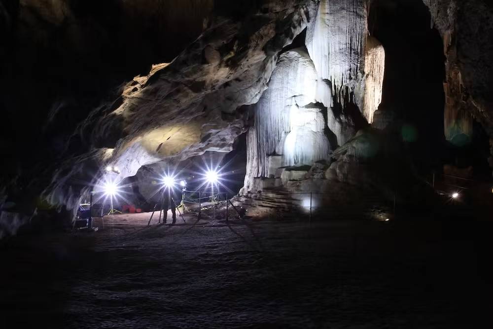 Jaskinie Wellington, w których znaleziono skamieniałości gada /  źródło: The Conservation, Diana Fusco, CC-BY-4.0
