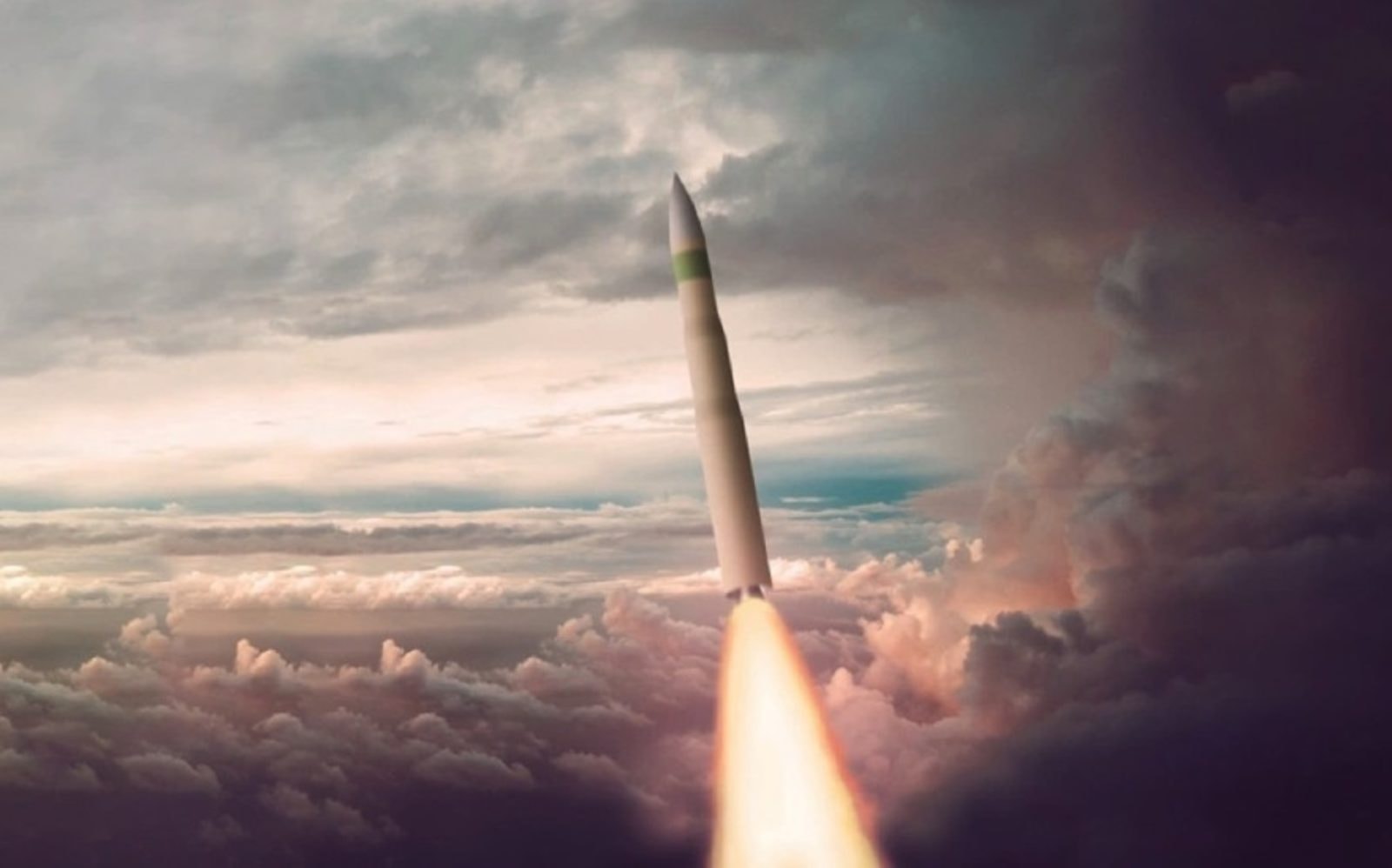 Nuklearny bat na wrogie państwa. Jak powstała atomowa podstawa odstraszania?