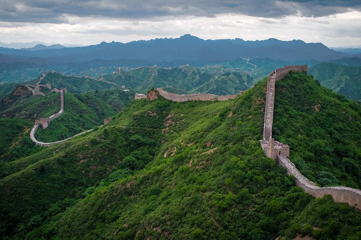 Bezpowrotnie zniszczyli Wielki Mur Chiński. Ich tłumaczenia są naprawdę absurdalne 