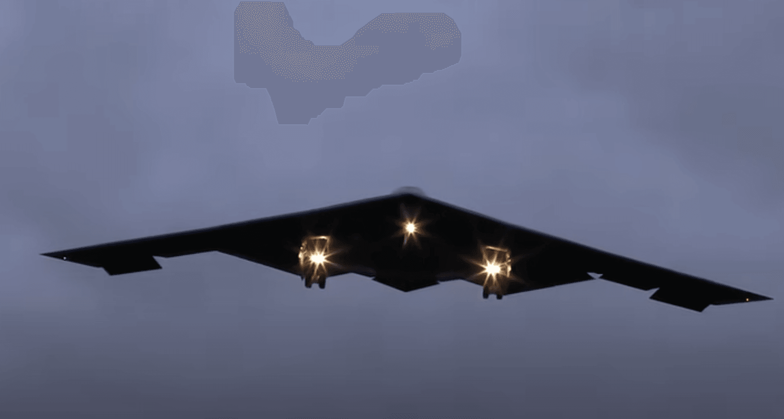 B-2 Spirit podczas lądowanie w Wielkiej Brytanii /Fot. YouTube
