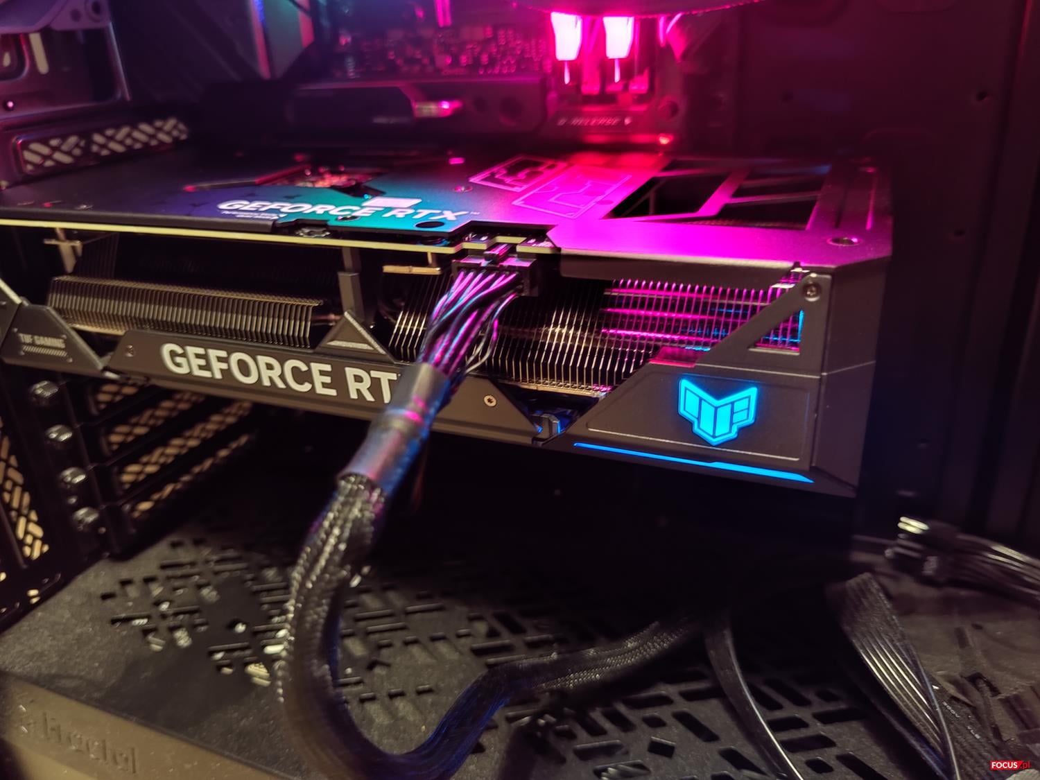 test Asus GeForce RTX 4070 SUPER TUF Gaming OC, recenzja Asus GeForce RTX 4070 SUPER TUF Gaming OC, opinia Asus GeForce RTX 4070 SUPER TUF Gaming OC