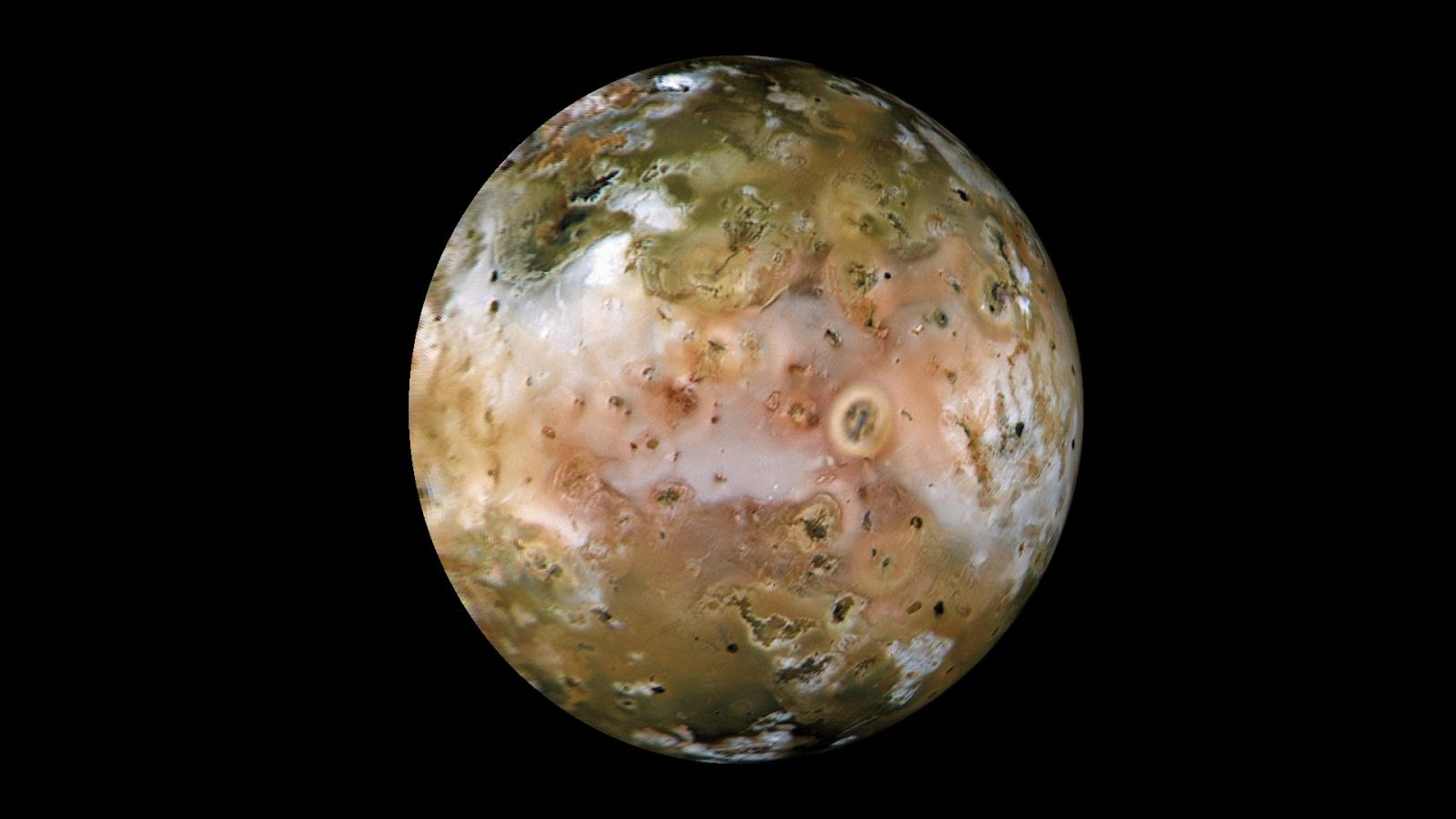 Spektakularne zdjęcia Io! Sonda Juno przeleciała tuż nad powierzchnią tego wulkanicznego globu