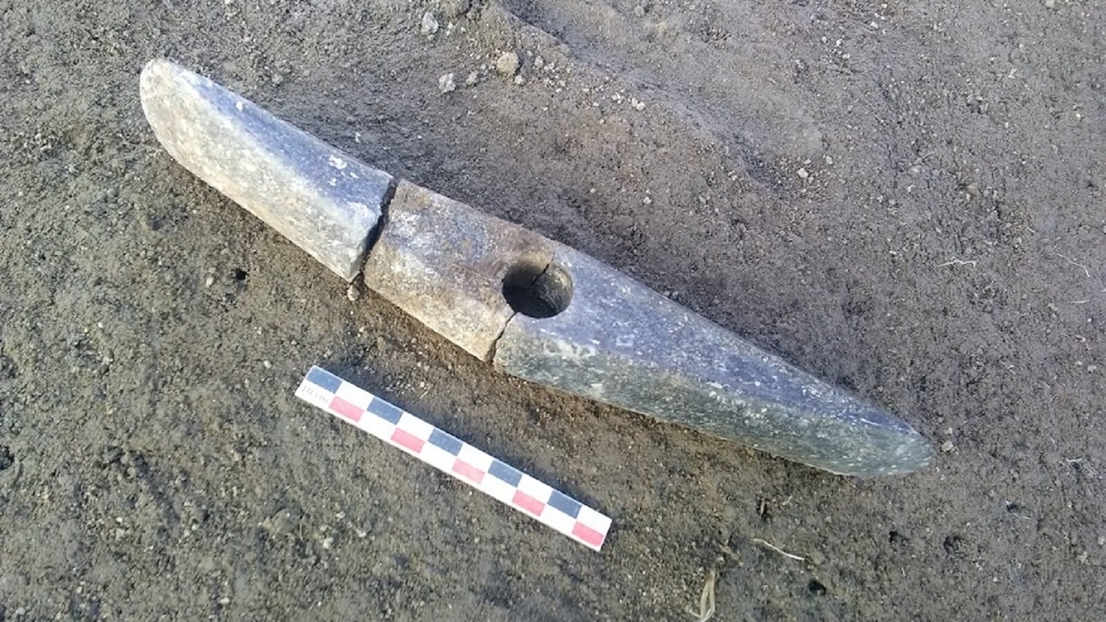 Kilkadziesiąt pochówków z epoki neolitu i bogactwo przedmiotów. Archeolodzy zachwyceni wynikami wykopalisk