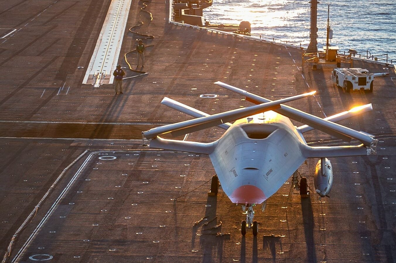 Bezzałogowy tankowiec uzbrojony. MQ-25 Stingray z nową rolą