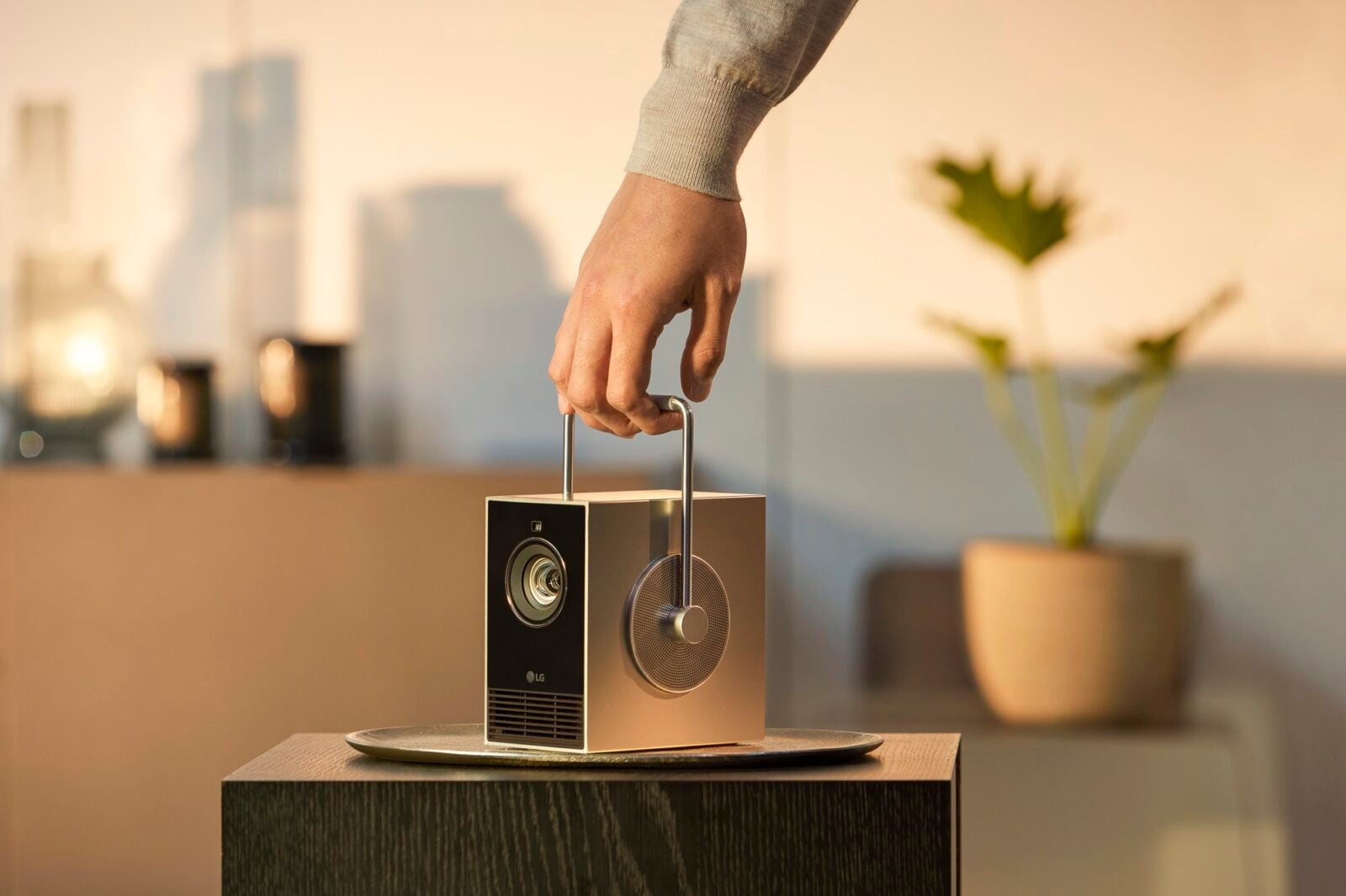 Nowy projektor LG CineBeam Q już dostępny w Polsce