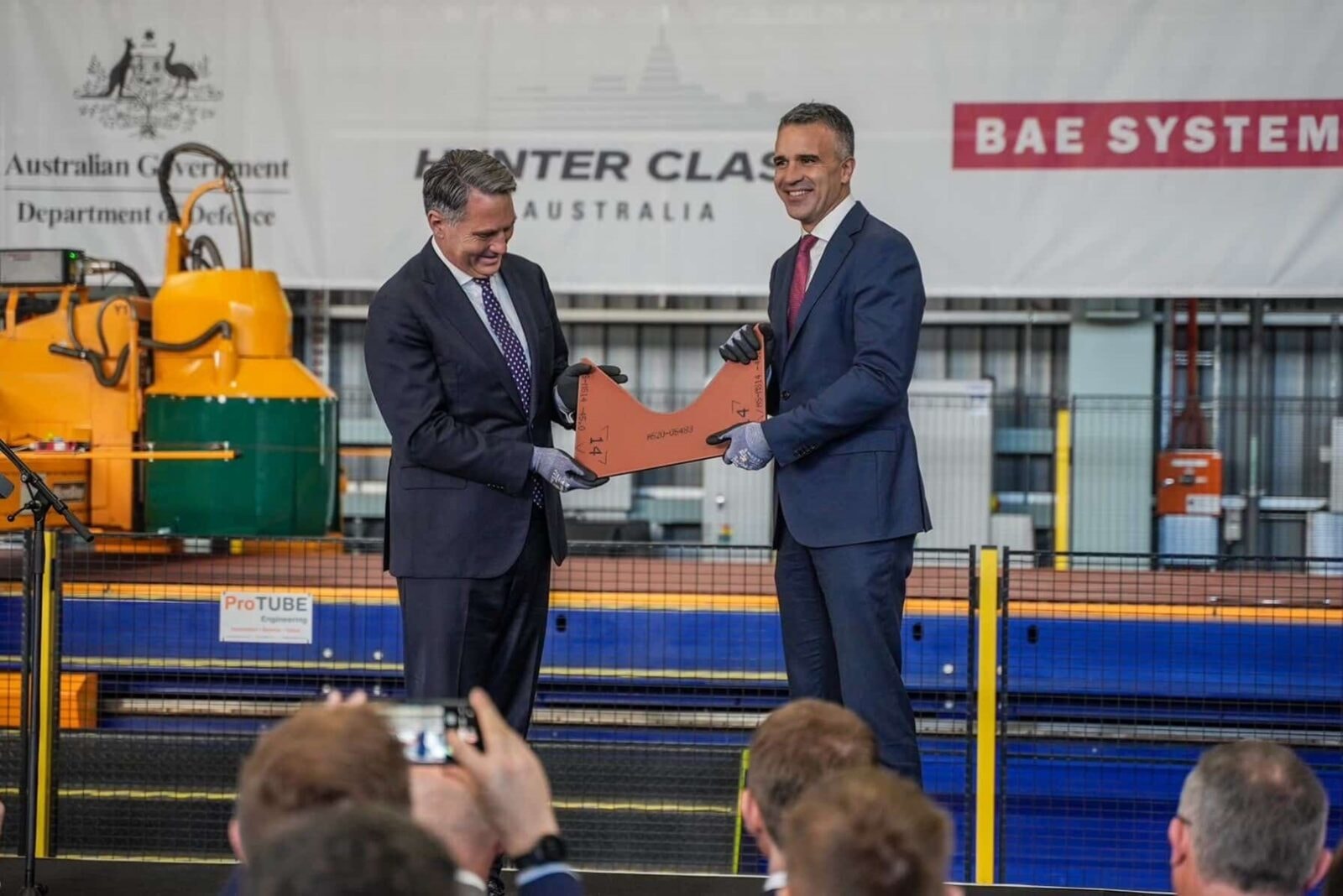 Compressed by jpeg-recompress