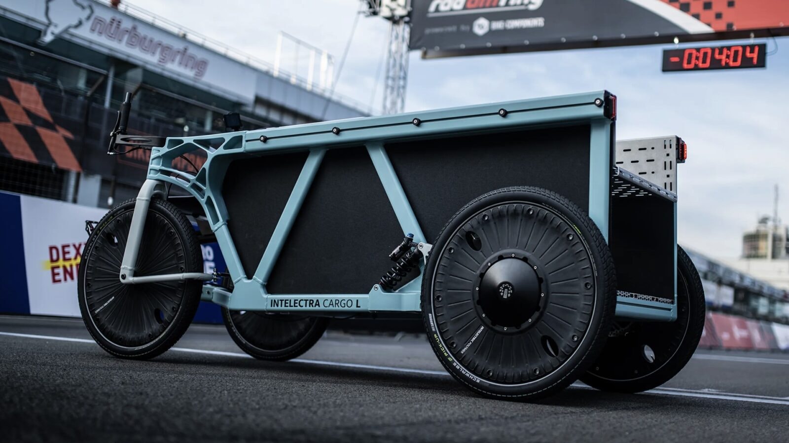 Przewieziesz nim zakupy i teściową. Ten elektryczny rower zachwyca jednak nie tylko udźwigiem