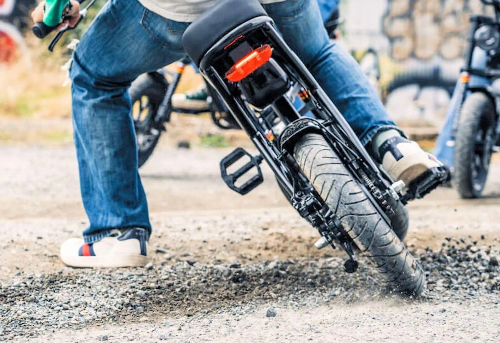 Powrót ikony lat 70. Chopper Schwinn Hurricane w nowej elektrycznej odsłonie