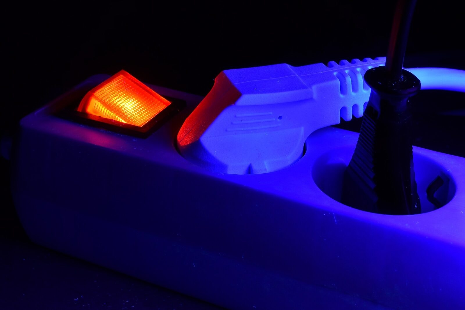 W 2025 r. za prąd nie zapłacimy więcej /Fot. Pixabay