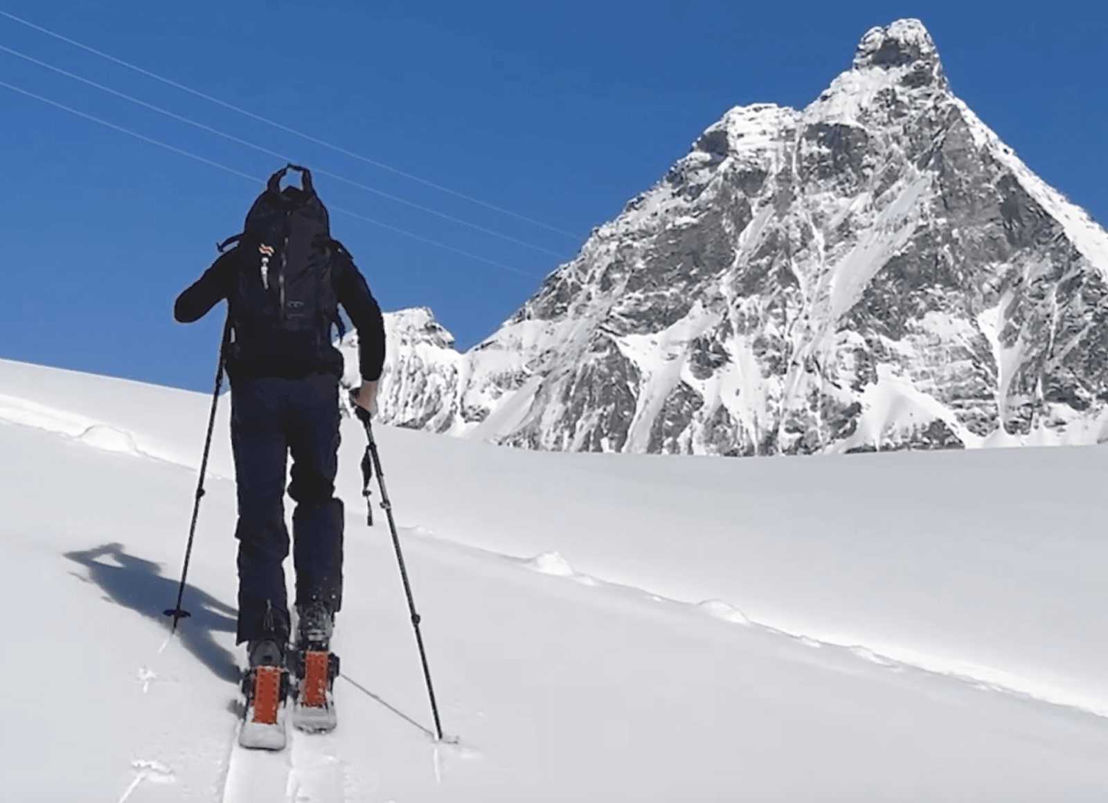 Zapomnij o zmęczeniu! Elektryczne narty E-Skimo zmieniają zasady gry w skituringu