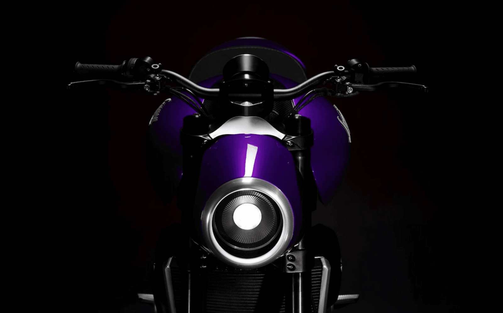 Brytyjska bestia na dwóch kołach. 300 koni mechanicznych w motocyklu!