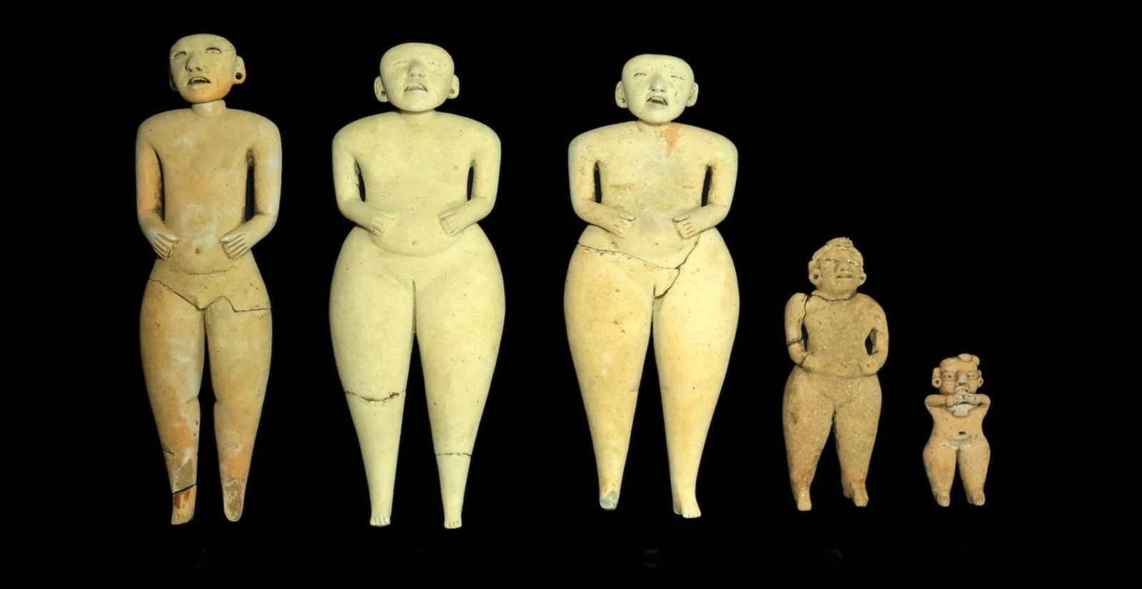 Tajemnicze kukiełki sprzed 2400 lat. Ich wyraz twarzy zmienia się gdy na nie patrzysz