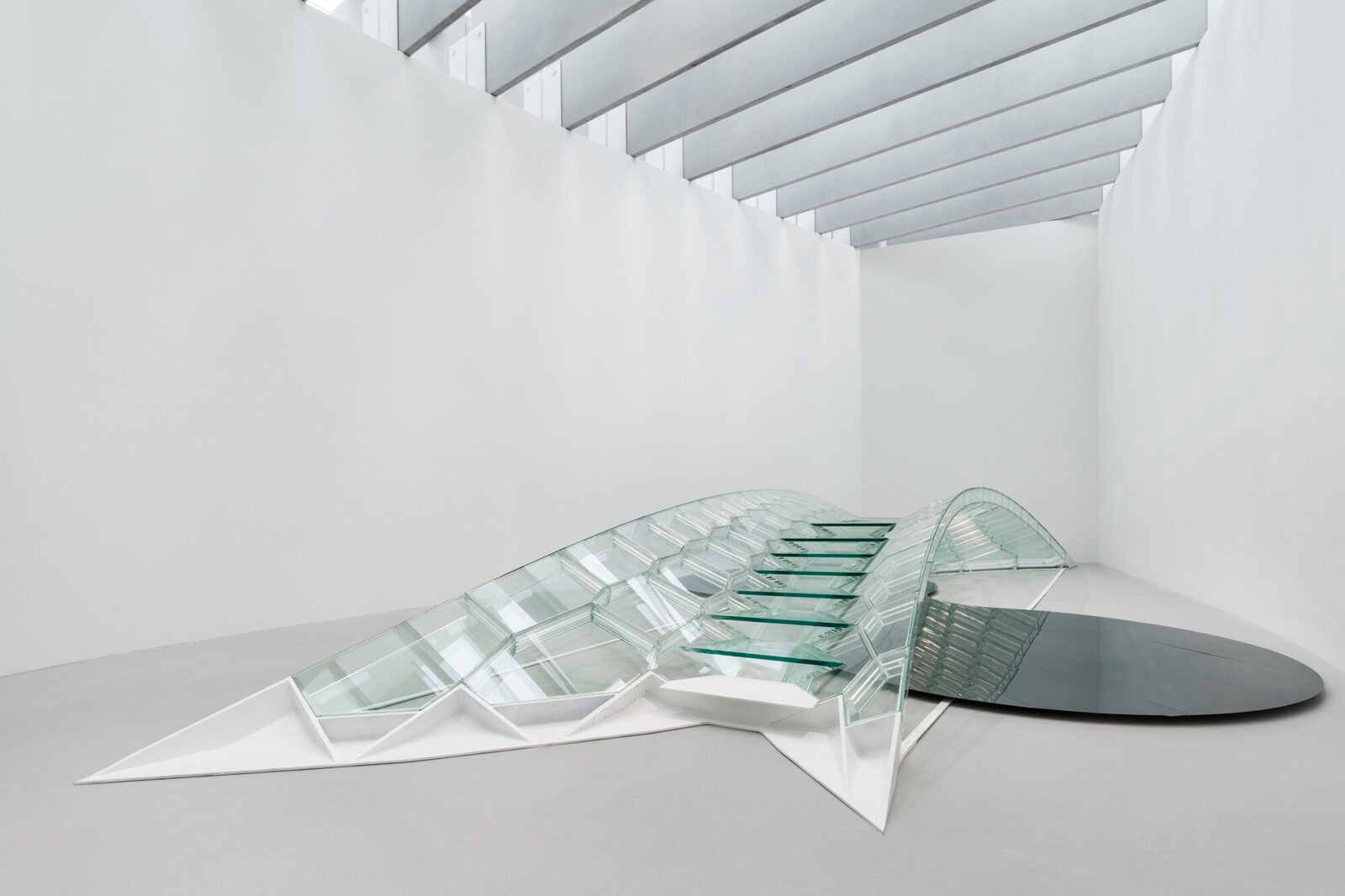 Ten most nie miał prawa się utrzymać. Prehistoryczna koncepcja w nowym wydaniu działa cuda