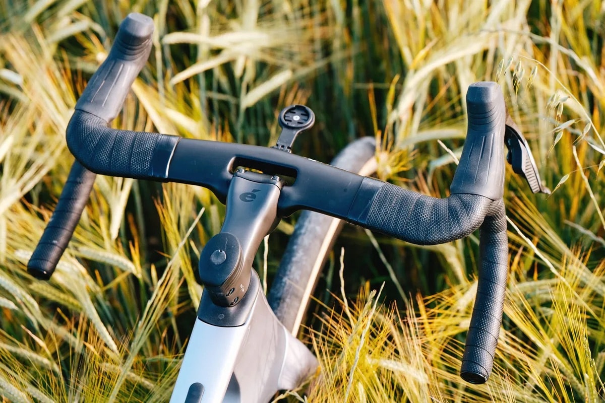 Szutrowy rower z DNA wyścigówki to już rzeczywistość. Cervélo Áspero 5 zawstydza konkurencję