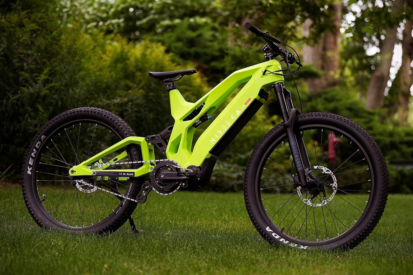 Rower elektryczny z napędem jak w motocyklu. Mandat gwarantowany