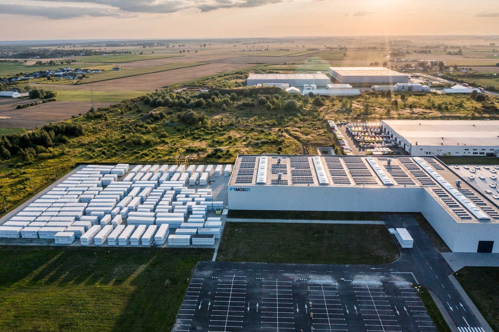 Ogień, akustyka, wilgoć: pięć mitów o modułach z drewna, które czas obalić