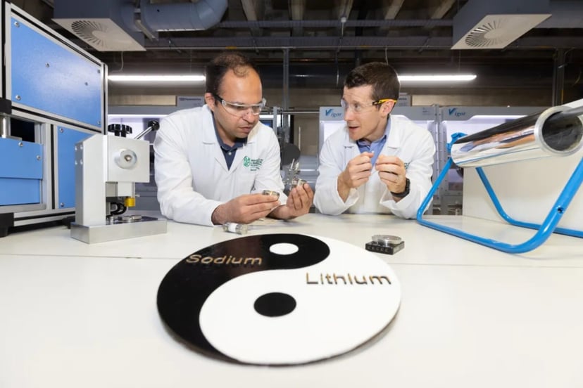 Twój następny telefon może działać dwa razy dłużej. Nowy typ akumulatora osiąga pojemność 605 mAh/g