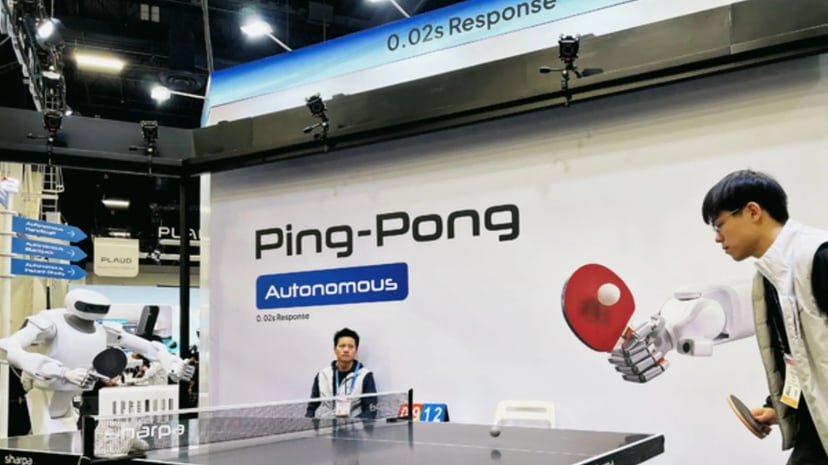 Ten humanoidalny robot gra w ping-ponga szybciej niż Ty mrugasz