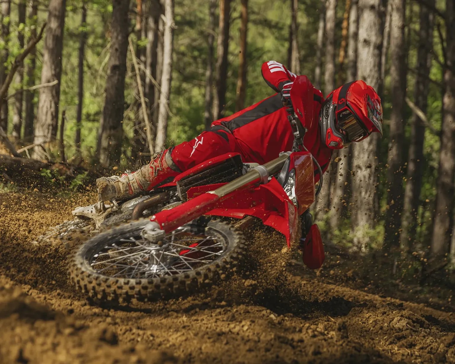 Marka od czerwonych superbike’ów bierze się za najbrudniejszą robotę