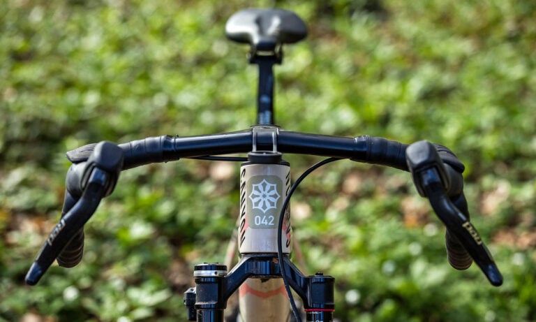 Canyon stworzył rower dla ludzi, którym zwykły gravel wydaje się zbyt łagodny