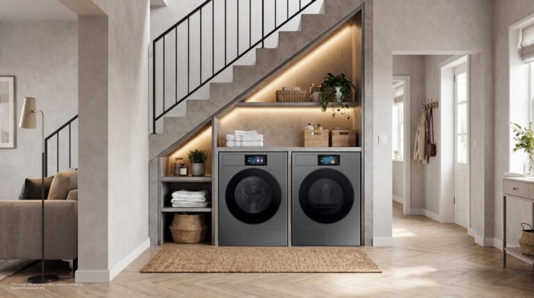 Wypierze delikatne swetry i sama dobierze detergent. Samsung ma nowy pomysł na mądre pranie