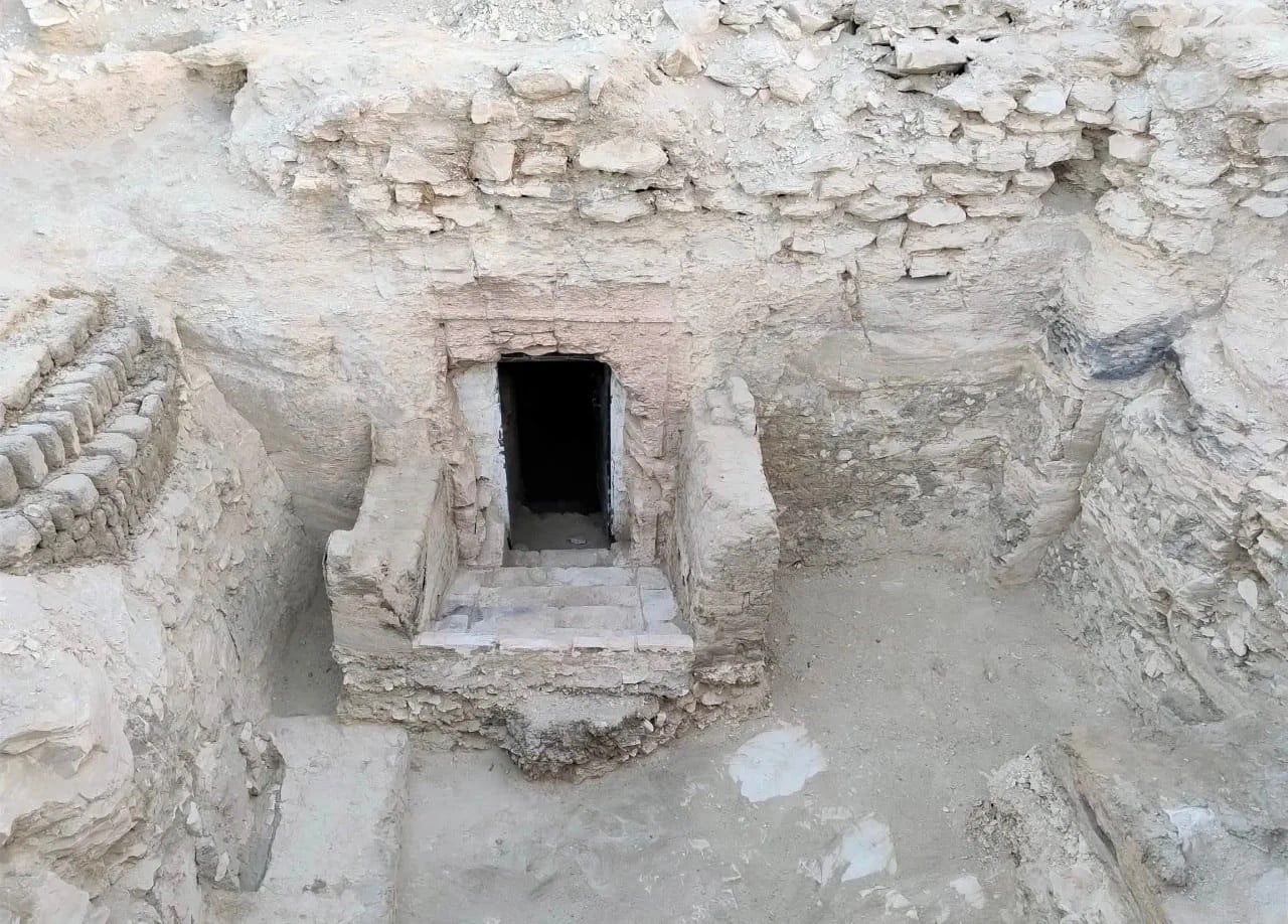Niezwykłe odkrycie w Egipcie. Archeolodzy odnaleźli 3000-letni grobowiec i dowiedzieli się, kto spoczywa wewnątrz