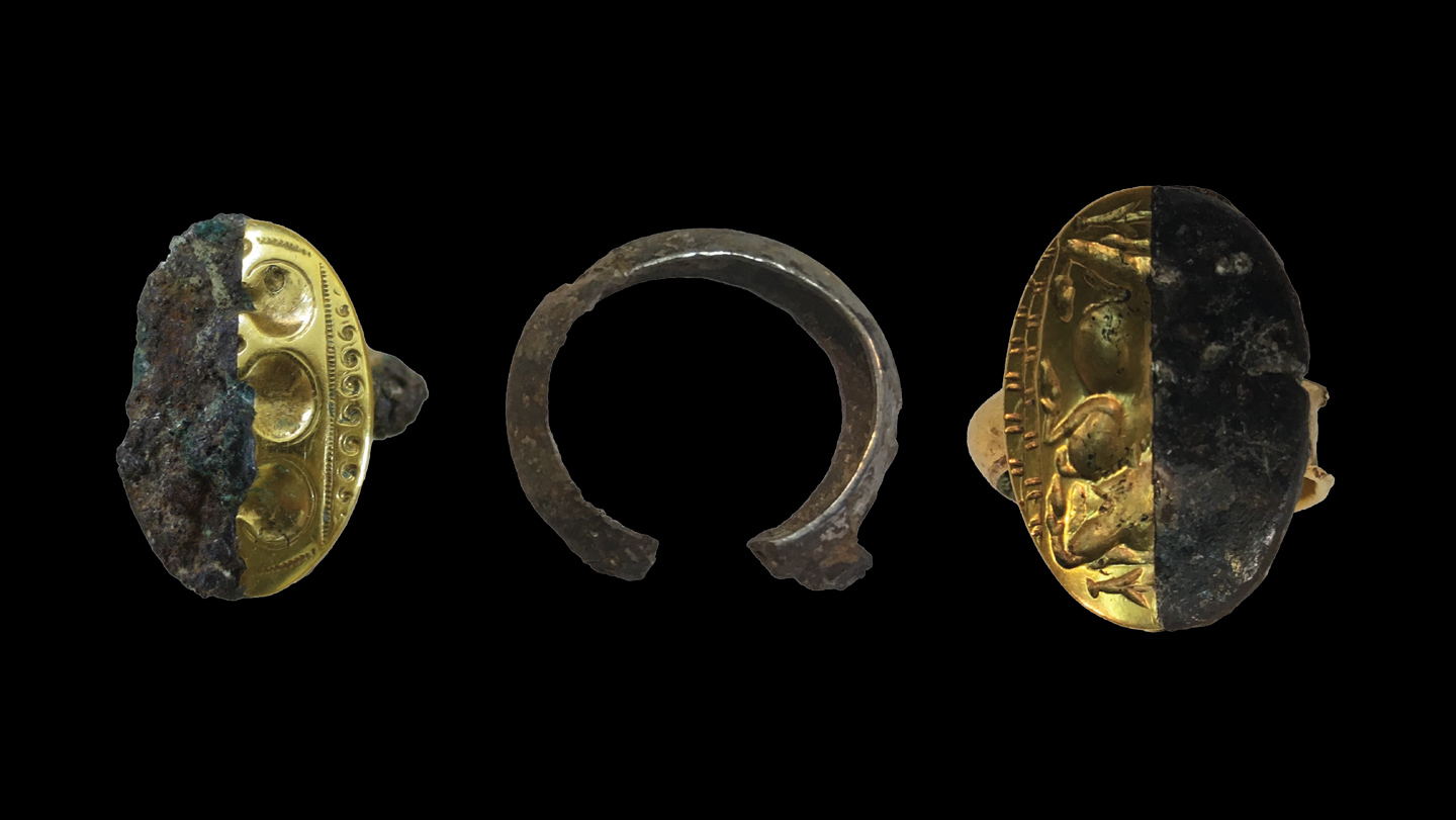 Starożytni władcy nosili pierścienie z kosmosu. Niezwykłe doniesienia archeologów