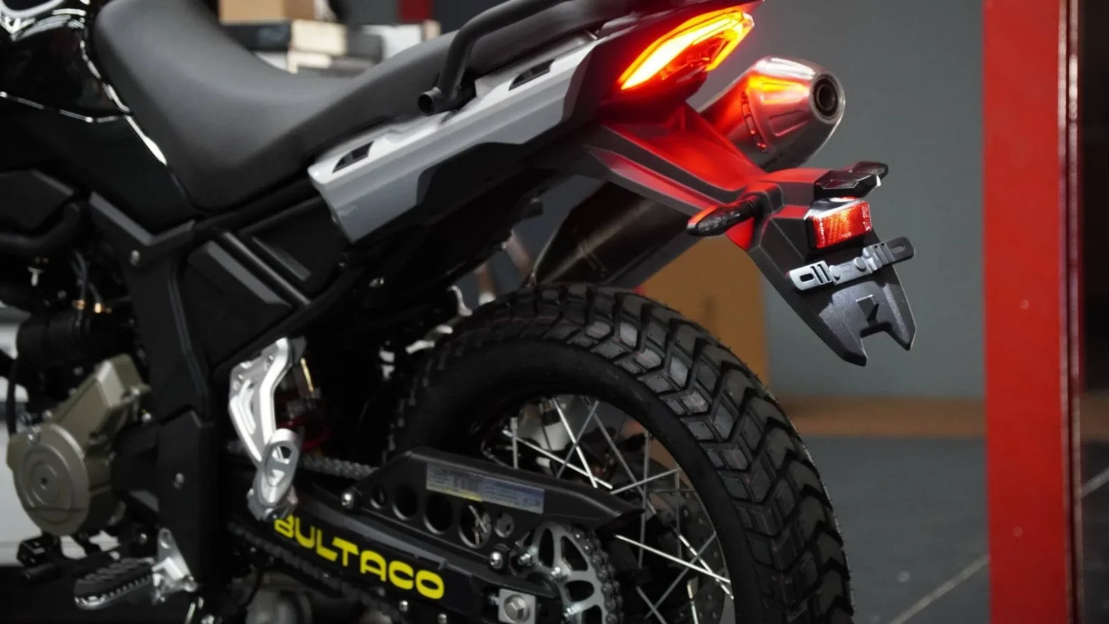 Bultaco znowu ma motocykl spalinowy. Tego powrotu raczej się nie spodziewałam