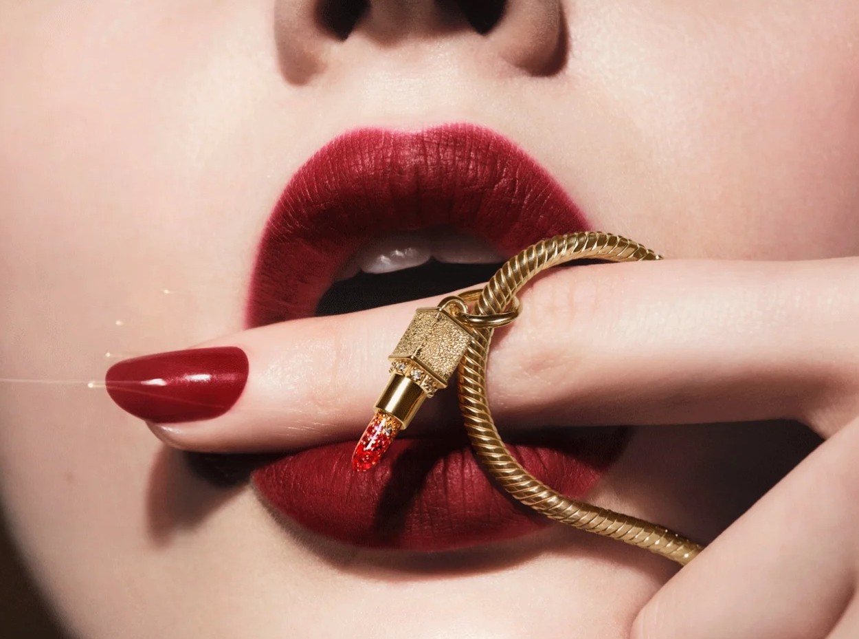 Szminka, której nigdy nie musisz poprawiać. Pat McGrath łączy siły z marką Pandora