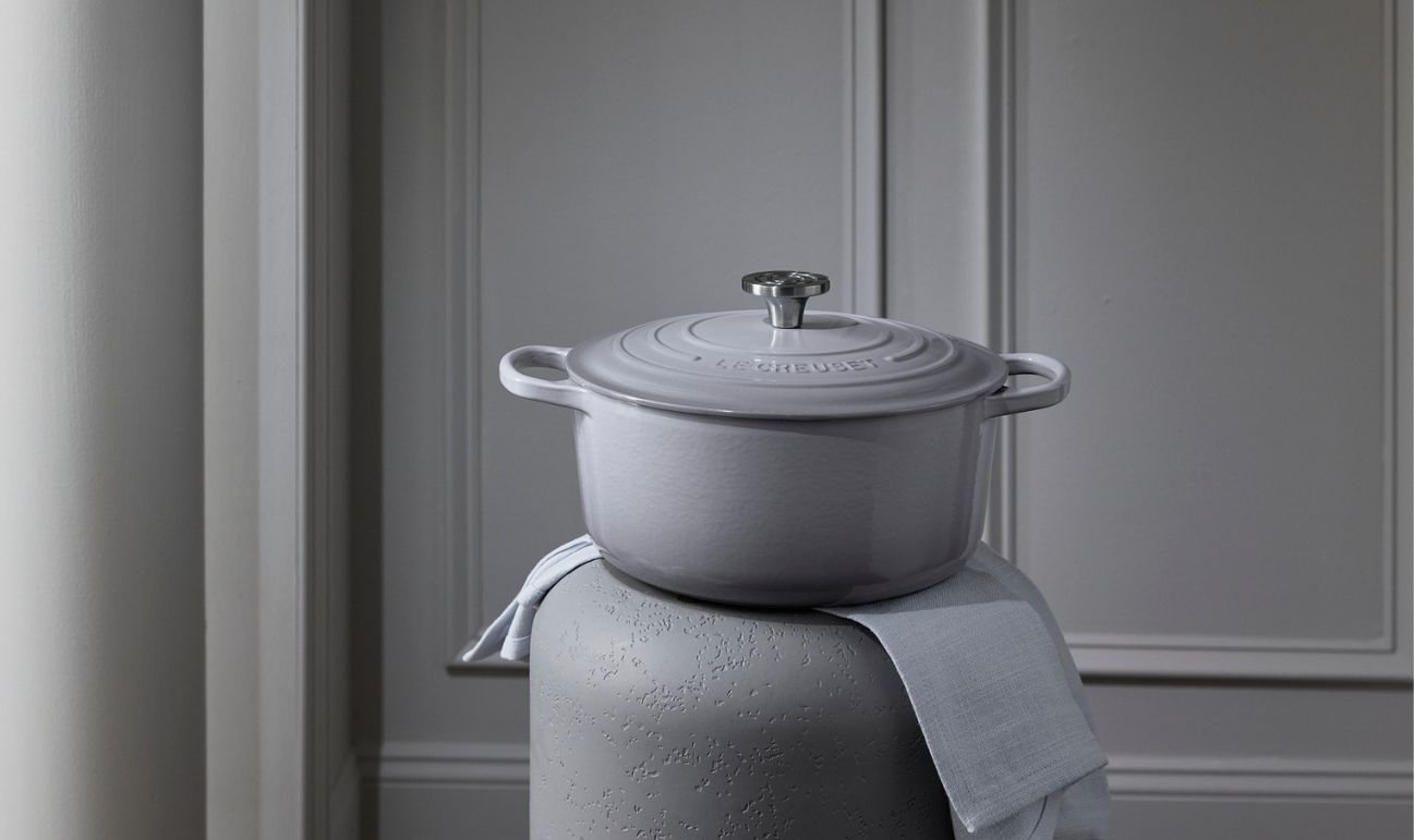Nowy wariant naczyń Le Creuset pokazuje największą zaletę jesieni i ukazuje inną stronę marki