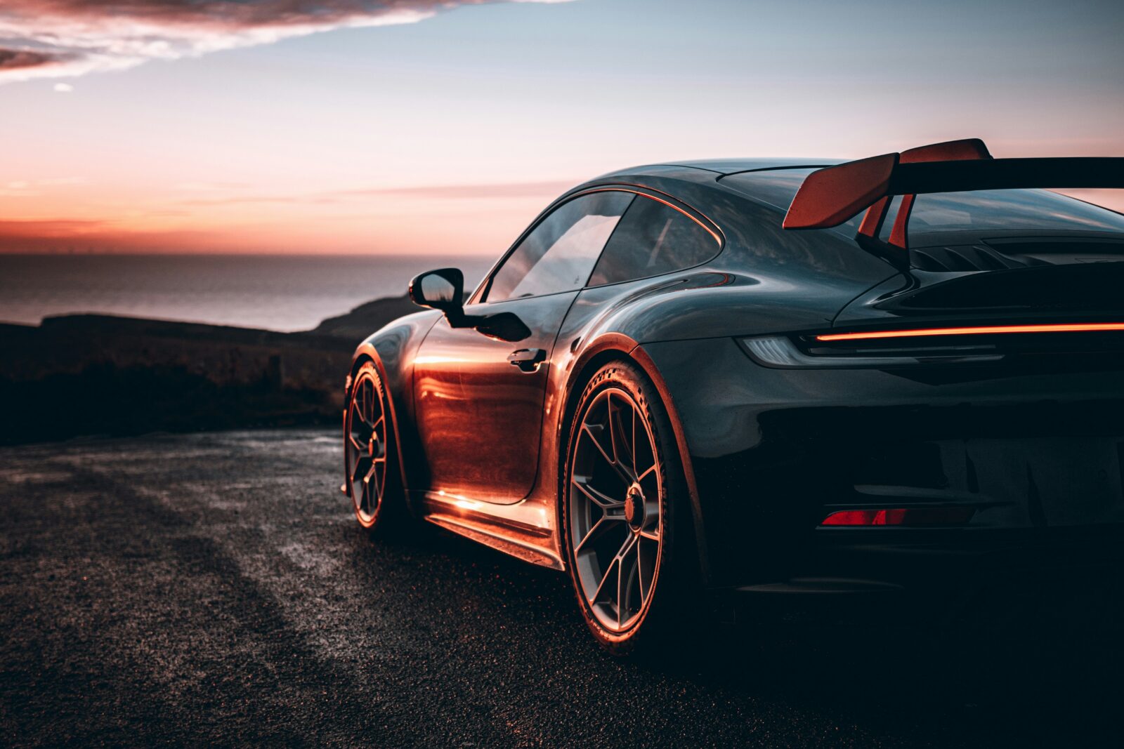 Porsche zrobiło rachunek sumienia. Nowa strategia brzmi znacznie ciekawiej