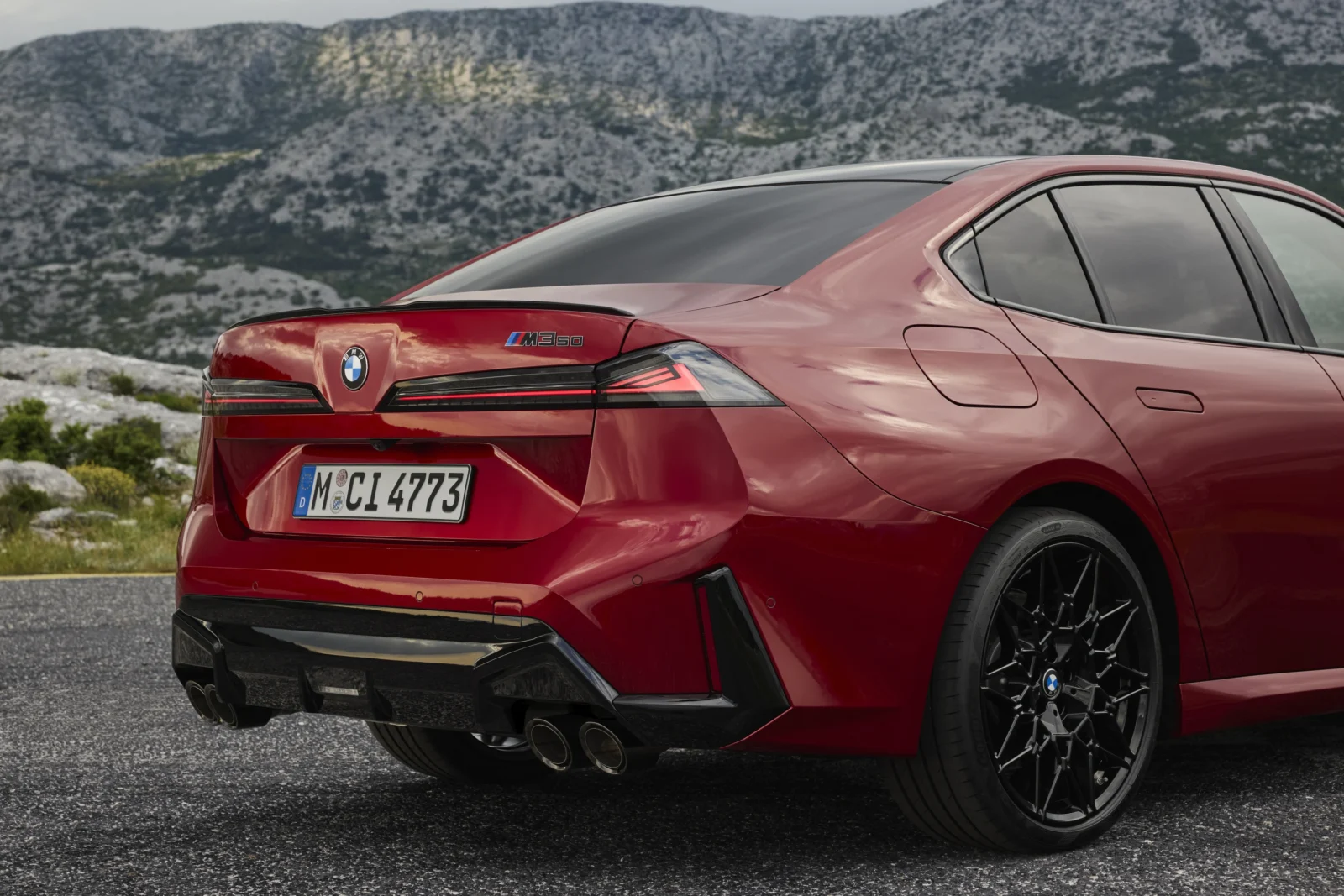 BMW zmieniło Serię 3 niemal od podstaw. Jedna rzecz nadal bardzo mi się podoba