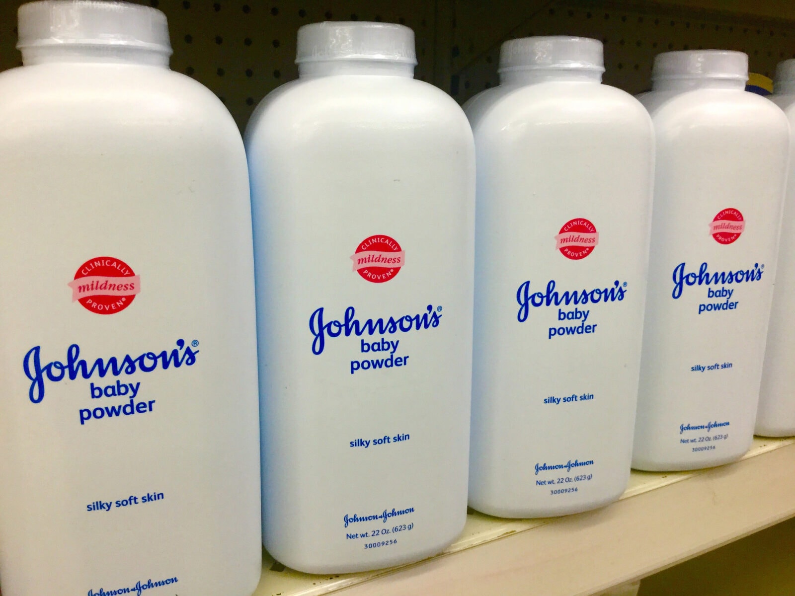 Czy puder do ciała Johnson & Johnson jest rakotwórczy? Sąd Najwyższy Los Angeles zabiera głos