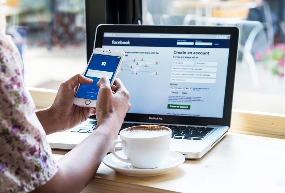 Co profil na Facebooku ma do awansu w pracy? Sprawdź, jaki wizerunek kreujesz w social mediach