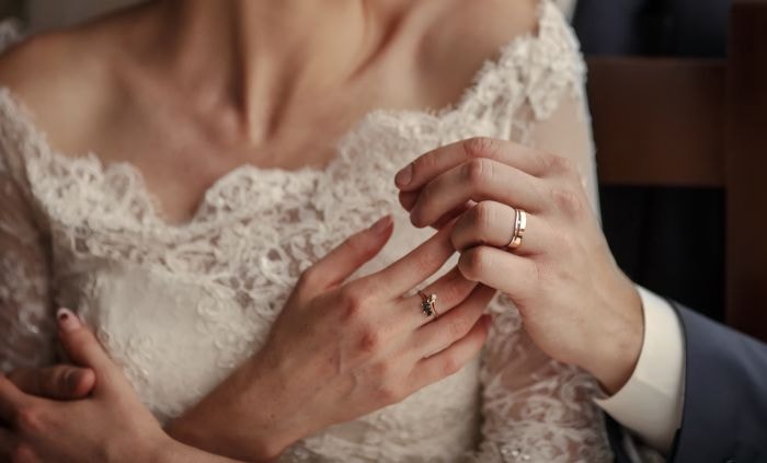 Żurnalowa atrakcyjność, oziębłość, zdrada. Miłość toksyczna ma wiele twarzy