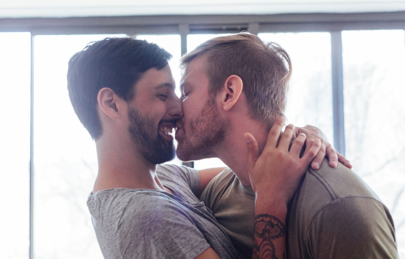 Homoseksualizm naukowo i bez emocji. Orientacja seksualna rozstrzyga się na etapie życia płodowego