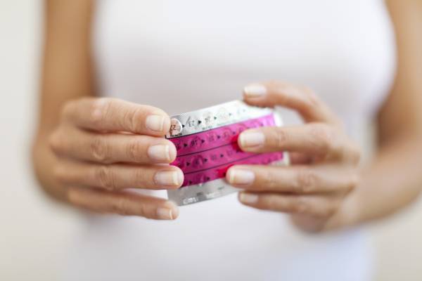 Im dłużej stosujesz antykoncepcję hormonalną, tym większe ryzyko raka piersi. Nowe badanie
