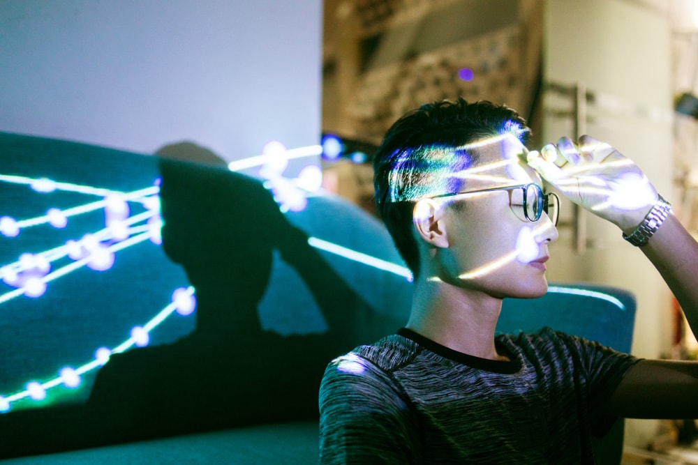 Naukowcy połączyli mózgi trójki ludzi. Mogą wymieniać myśli – dosłownie!