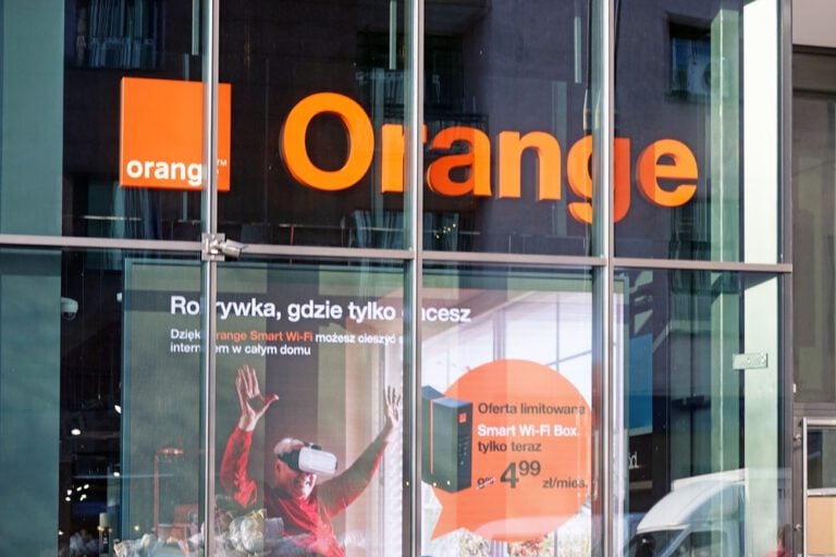 UOKiK wymusza zmiany w Orange. Co zyskają abonenci?