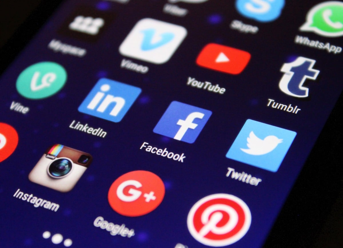 Depresja, lęk i cyberprzemoc. Meta ucieka od procesu o wpływ social mediów na dzieci