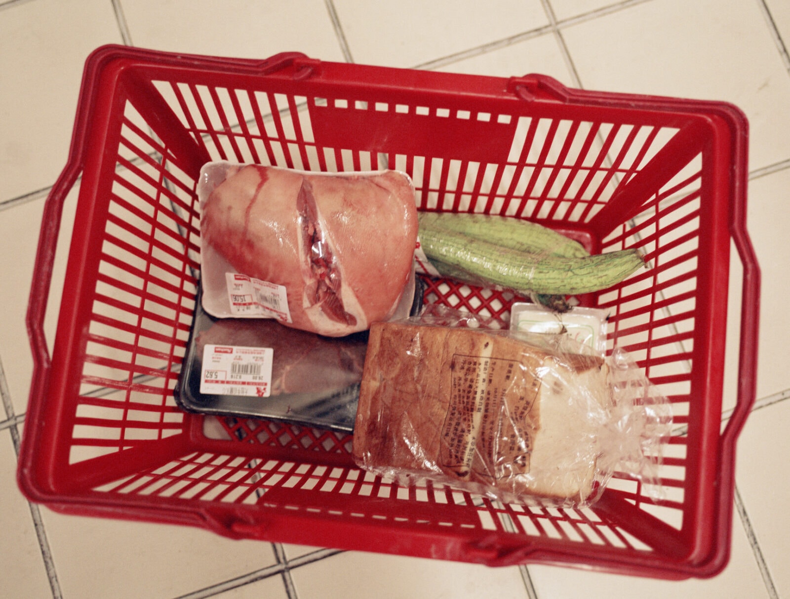 Wszyscy radzą: unikaj przetworzonej żywności. Jak zrobić detoks? 11 kroków