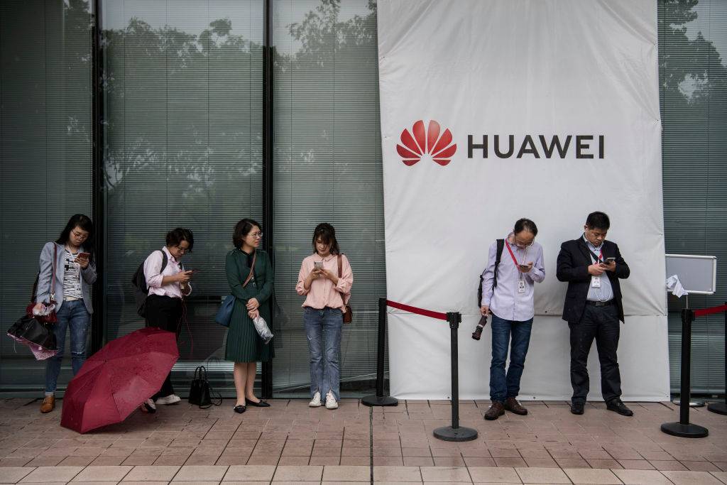 Google blokuje urządzenia Huawei. To efekt wojny informatycznej USA-Chiny