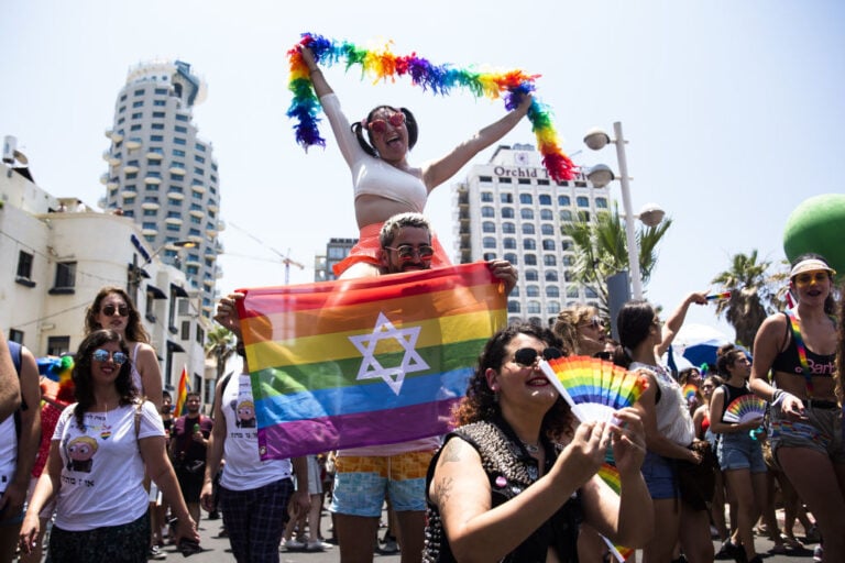 Miejskie centrum LGBTQ i schronisko dla nieletnich. Pomysły, których boi się Polska działają w Izraelu