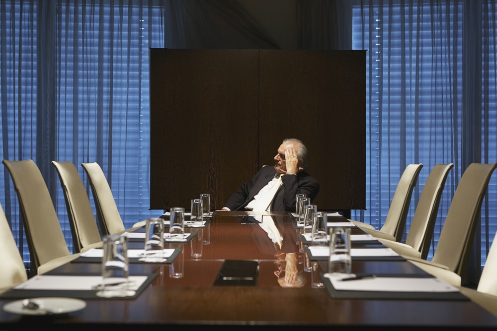 “Wiosłuj, wiosłuj”. Menedżerskie samobóje