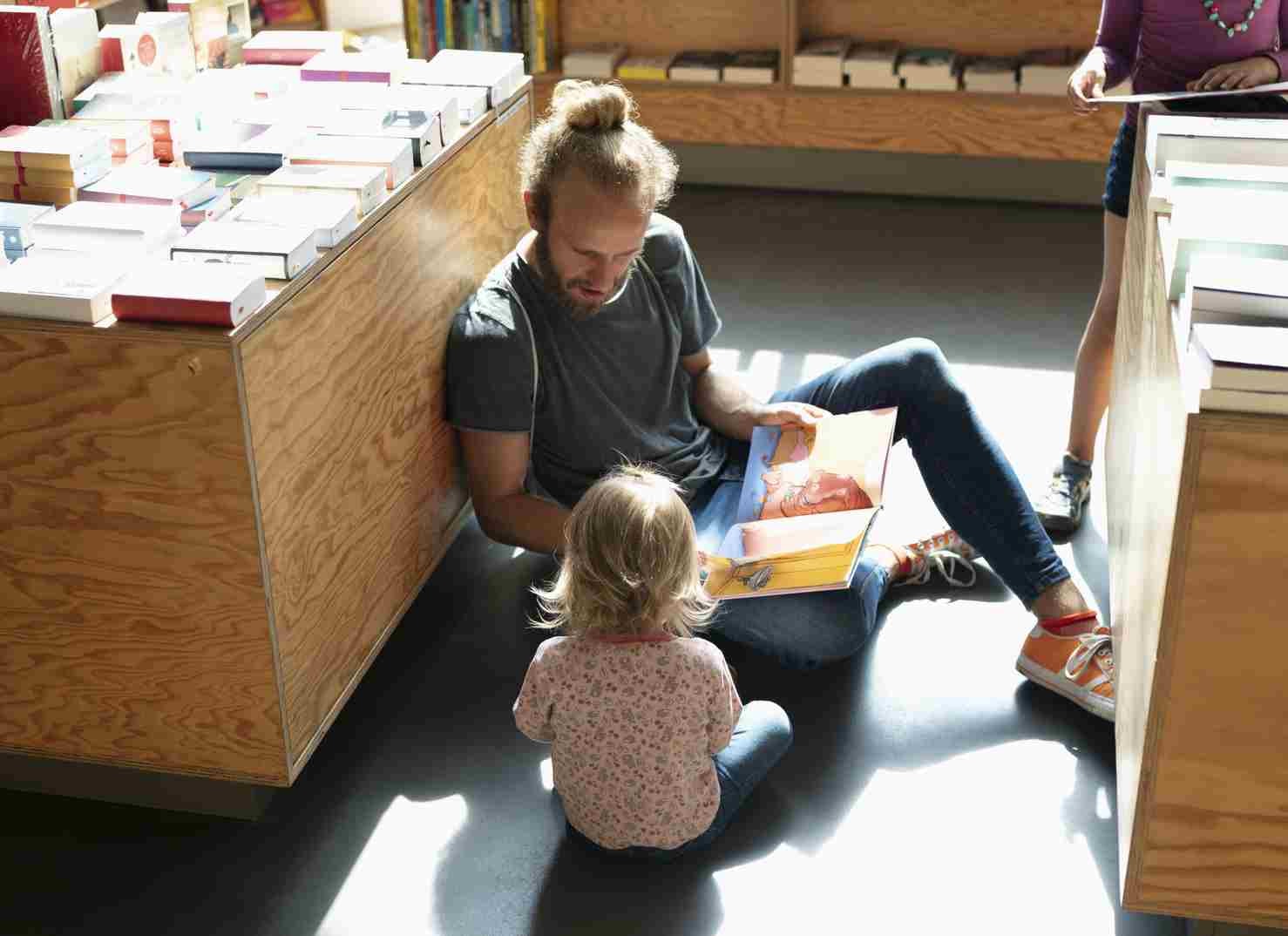 “Białe kłamstwa” rodziców szkodzą dzieciom. Naukowcy: wyrosną z nich samolubni i nieuczciwi dorośli