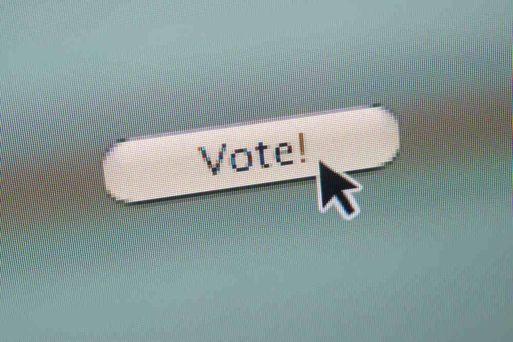 Kto się boi e-wyborów? Głosowanie przez internet udaje się tylko w jednym kraju
