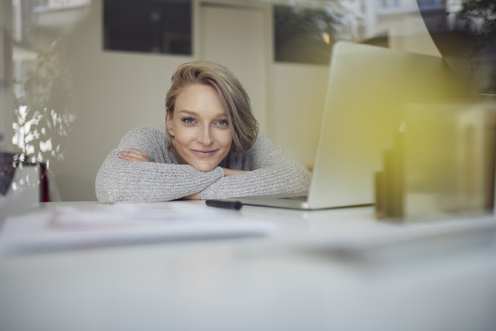 „Pomyślę o tym jutro”. Poznaj 5 trików, które wspomagają twórcze myślenie