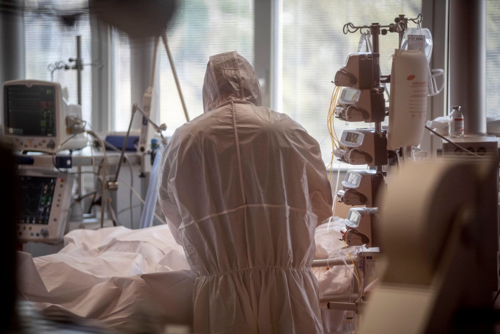 12-latka z ciężkim przebiegiem Covid-19. To jedna z najmłodszych pacjentek